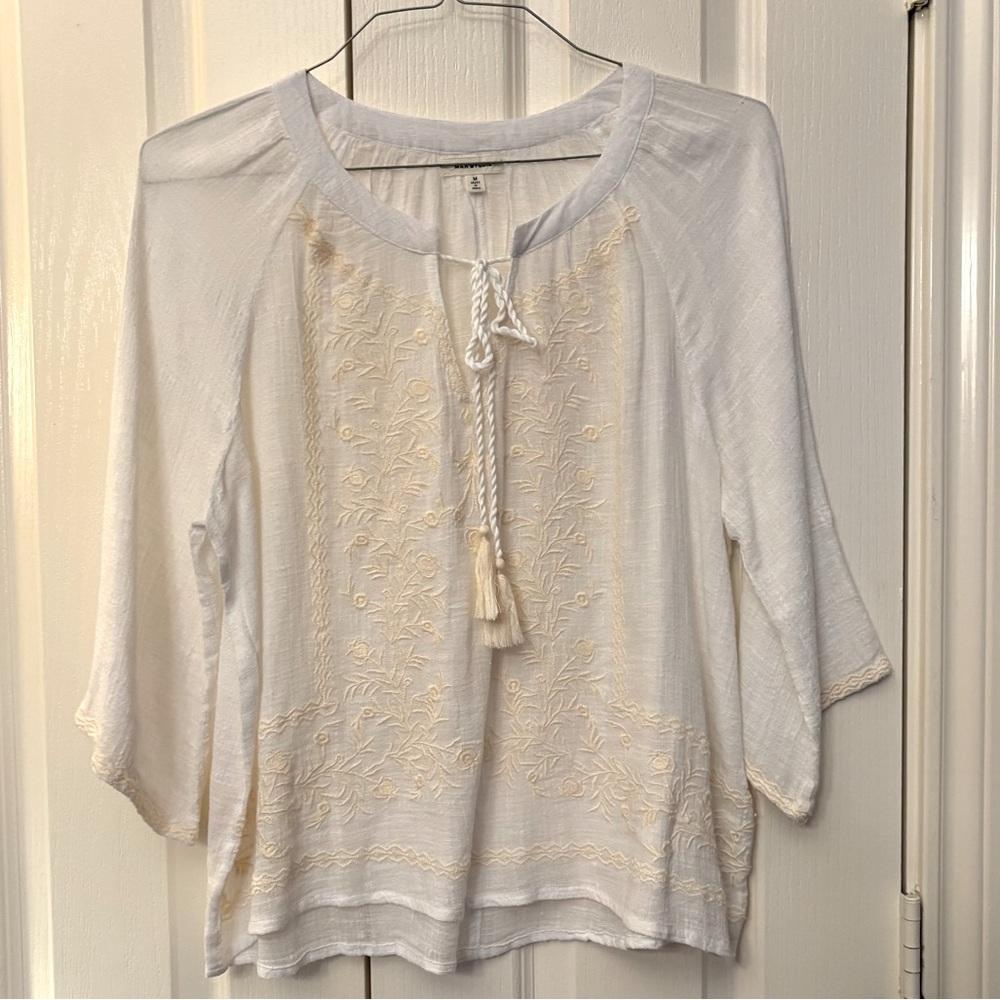 Gauzy, boho blouse with embroidery and tie front and flowy sleeves. Size Medium